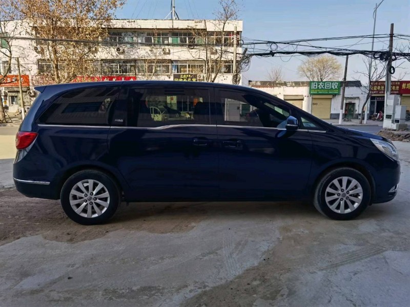 东营14年别克GL89