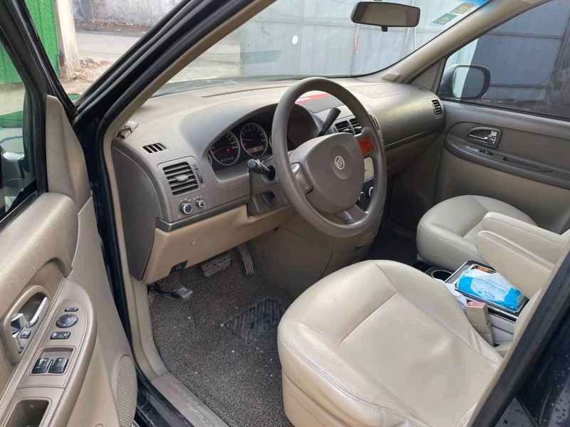 济宁13年别克GL85