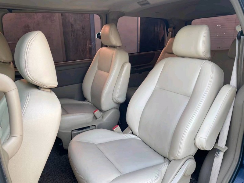 济宁13年别克GL84