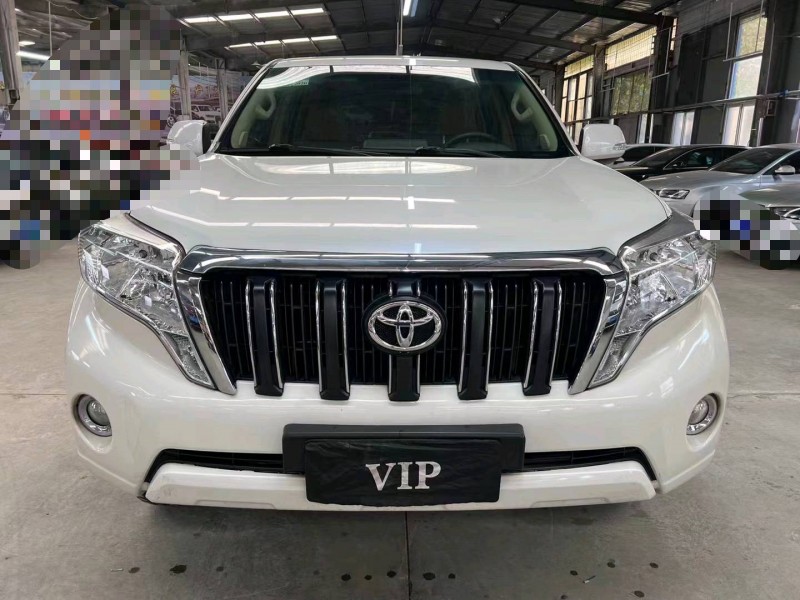 济宁14年丰田普拉多9