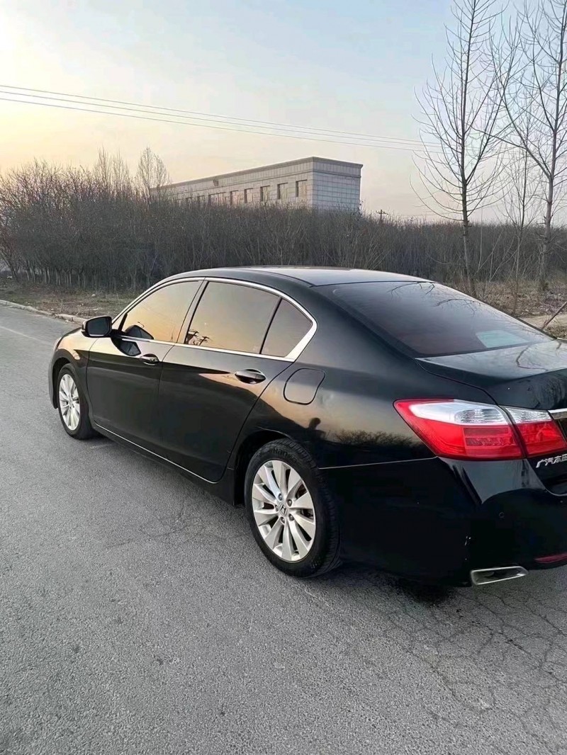 东营13年本田雅阁6