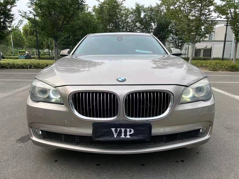 济宁12年宝马7系1