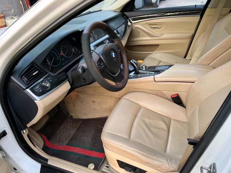 济宁12年宝马5系5