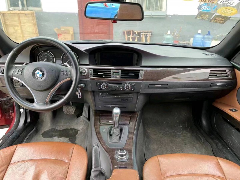 济宁11年宝马3系5