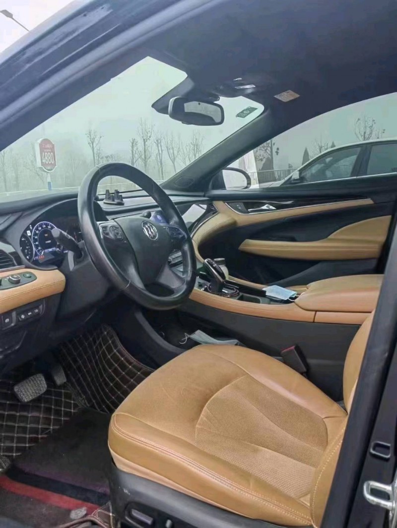 枣庄20年别克君越4