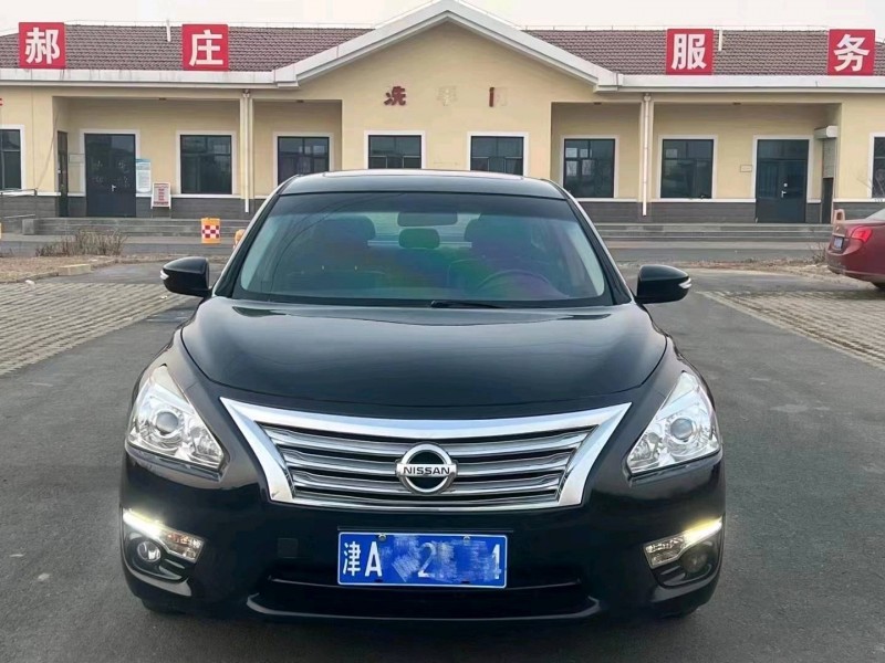 邯郸15年日产天籁1