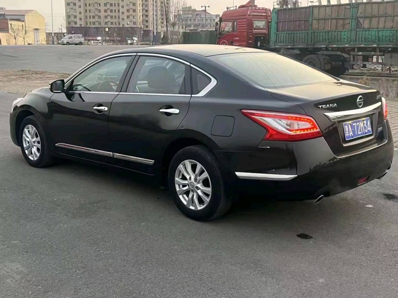 邯郸15年日产天籁7