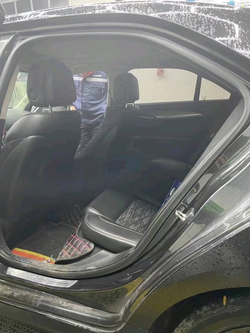 邯郸16年凯迪拉克ATS-L8