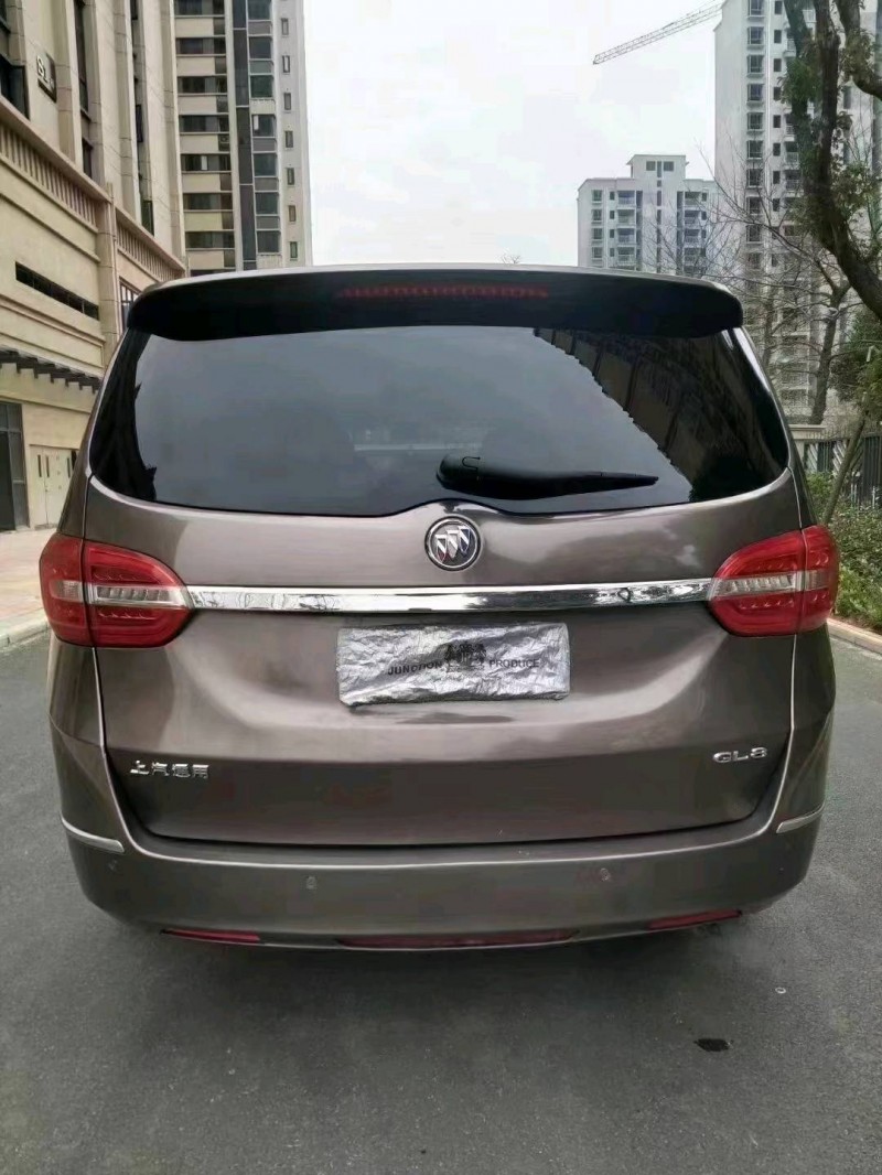 宜春16年别克GL82