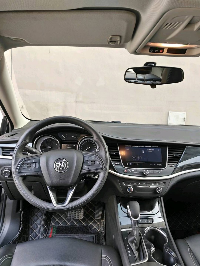 沈阳20年别克威朗4