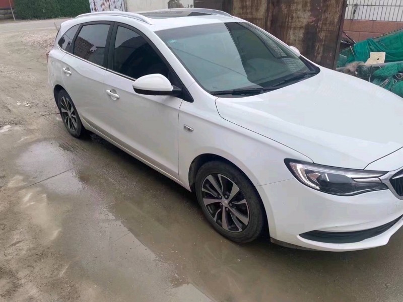 枣庄19年别克威朗3