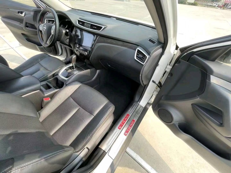 宜昌16年日产奇骏8