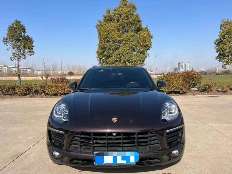 苏州17年保时捷Macan1