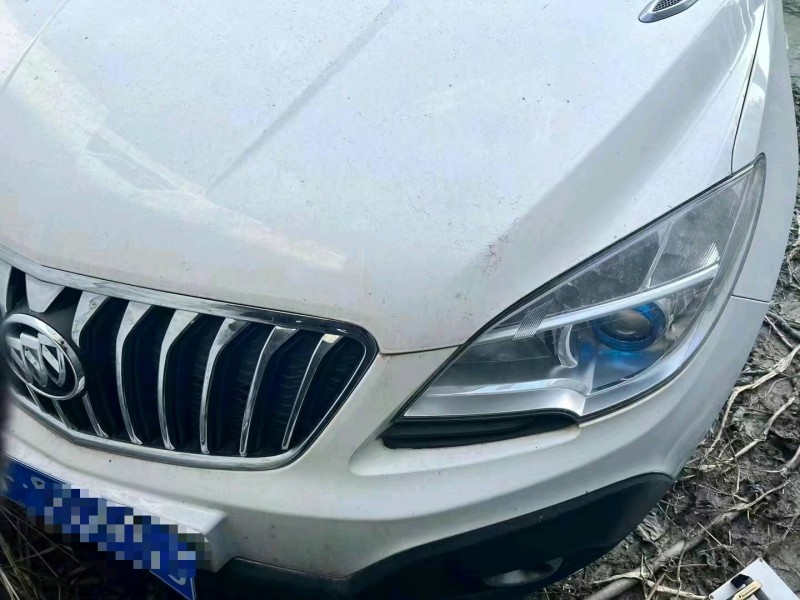 嘉兴15年别克昂科拉1