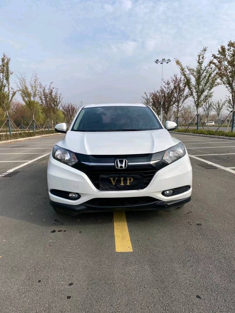 徐州18年本田缤智1