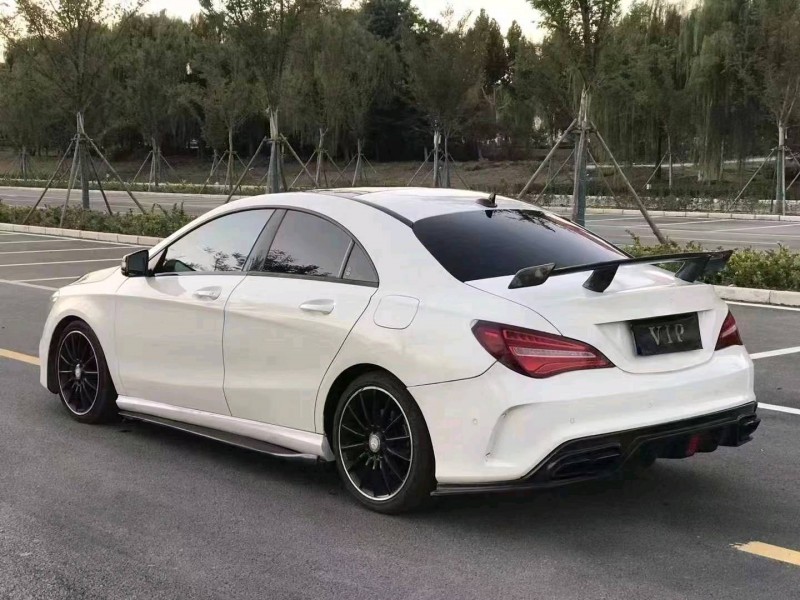 徐州17年奔驰CLA7