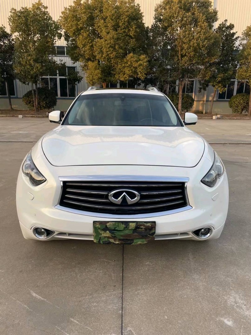 宿遷15年英菲尼迪QX709