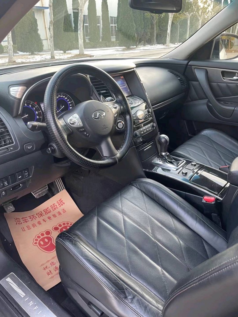 宿遷15年英菲尼迪QX706