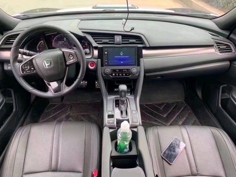 枣庄22年本田思域5