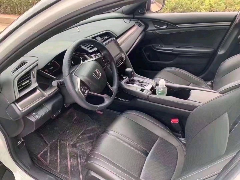 枣庄22年本田思域8