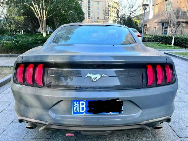嘉兴18年福特野马6