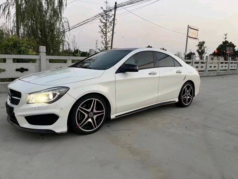 盐城16年奔驰CLA2