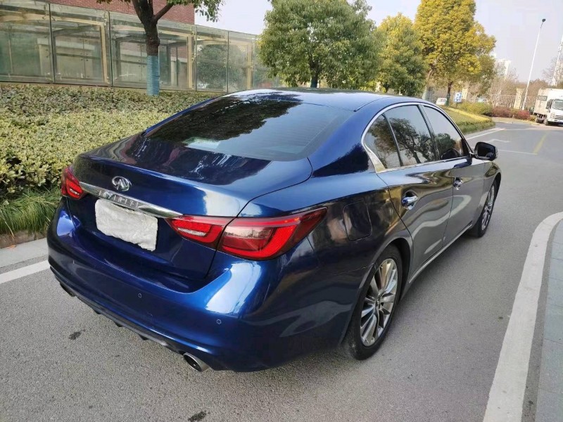 宿遷19年英菲尼迪Q501