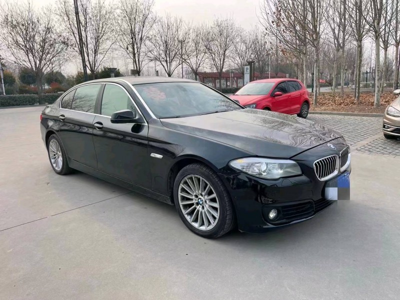 济南12年宝马5系4