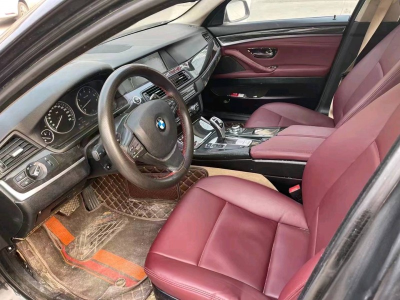 济南12年宝马5系6