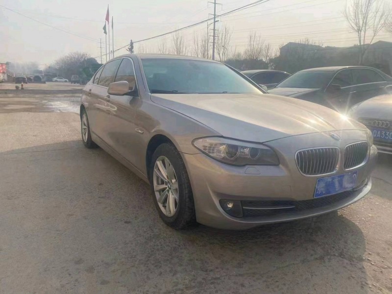 济南12年宝马5系3