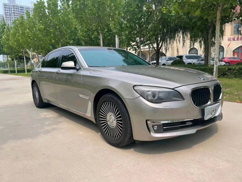 石家庄11年宝马7系3