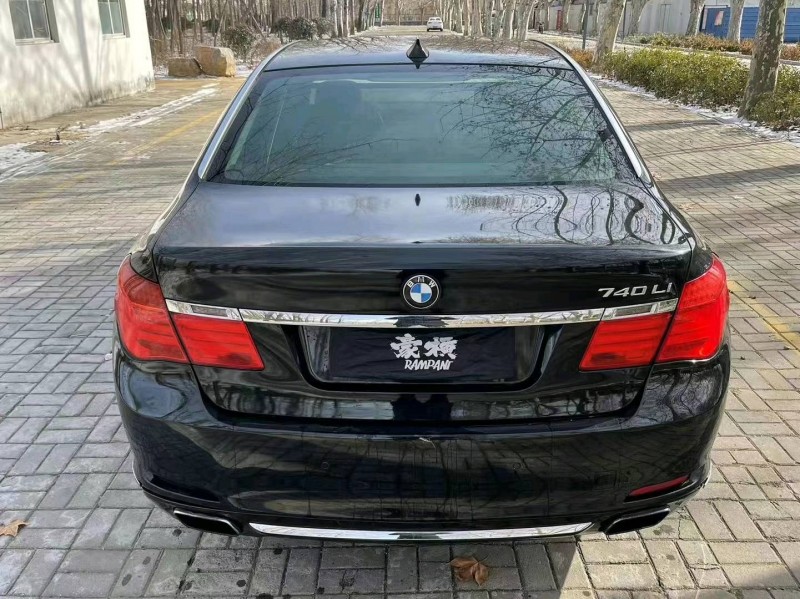 济南11年宝马7系1