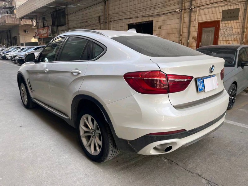 广州17年宝马X68