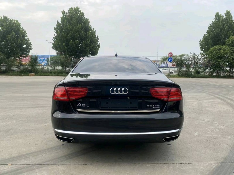 东营12年奥迪A8L7