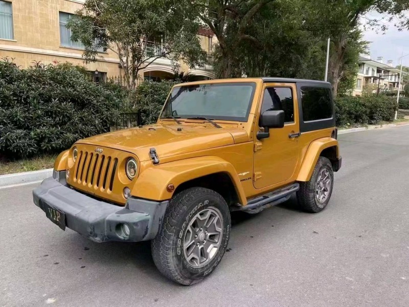 嘉兴15年Jeep牧马人3