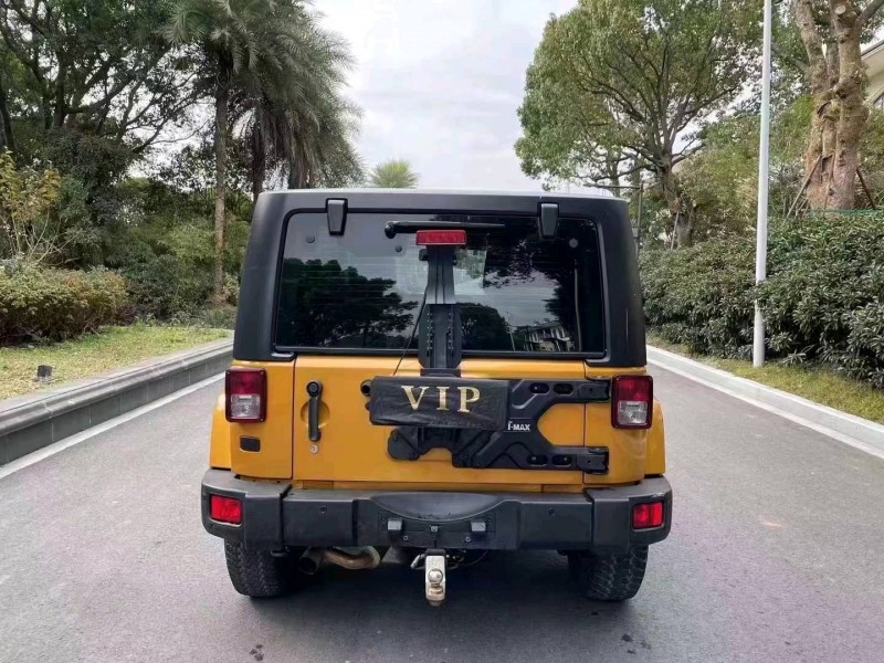 嘉兴15年Jeep牧马人6