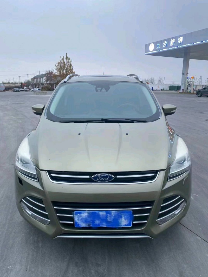 东营13年福特翼虎1