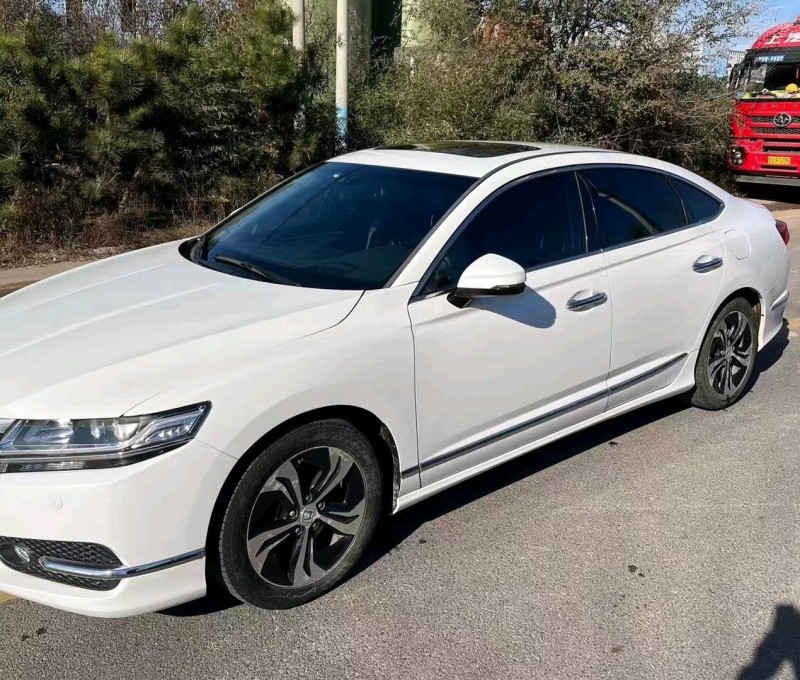 东营16年本田思铂睿3