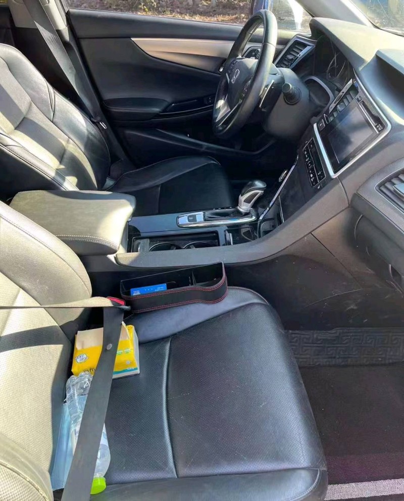 东营16年本田思铂睿9