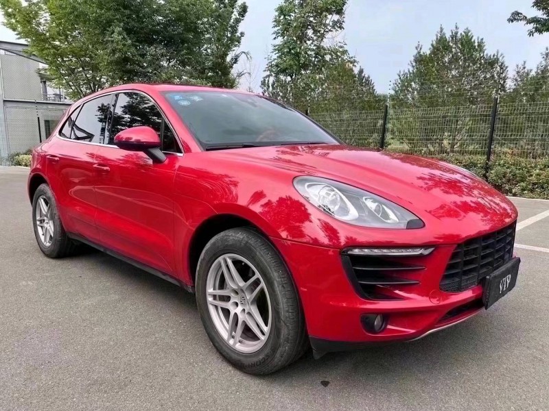 济宁17年保时捷Macan2