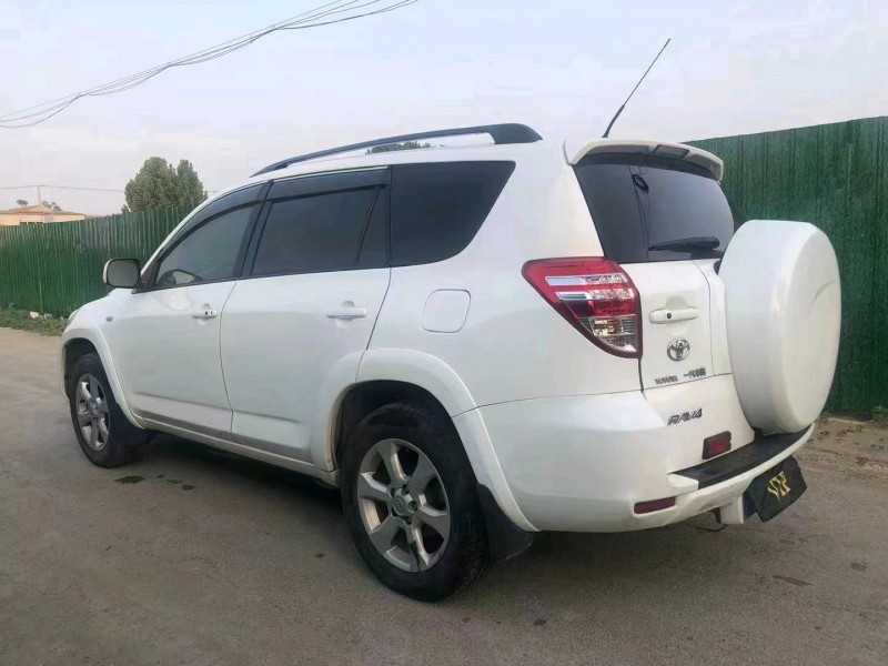 济宁12年丰田RAV4荣放7