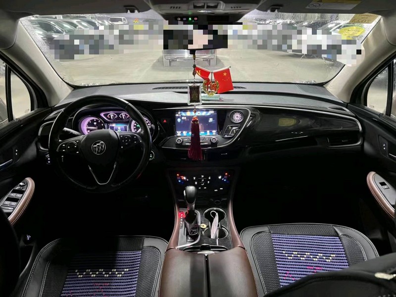 济宁19年别克昂科威4