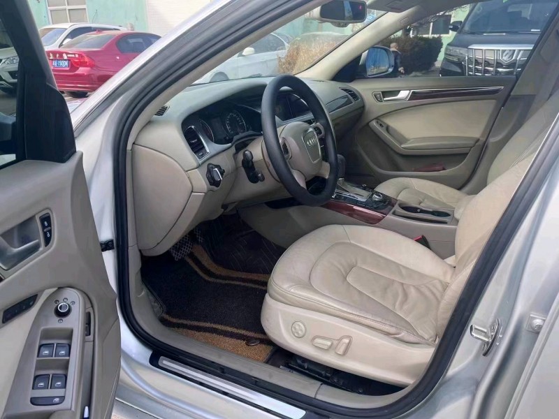 济南11年奥迪A4L5