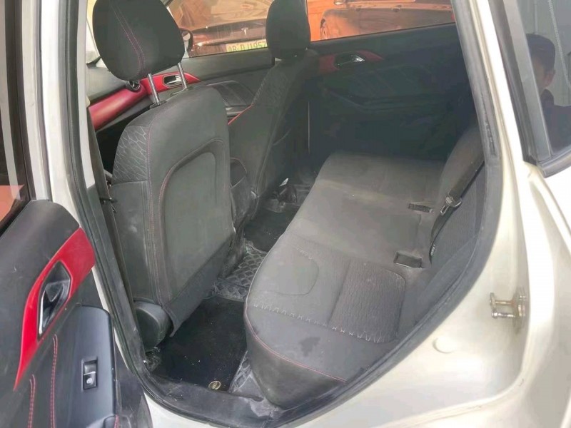 济南18年北汽绅宝X354