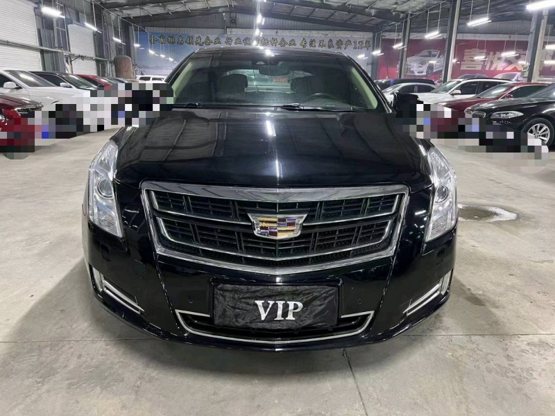 济宁13年凯迪拉克XTS9