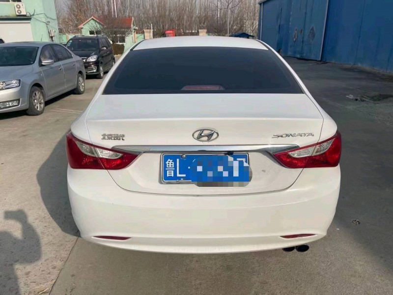 济南13年现代索纳塔八8