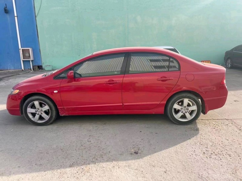 临沂11年本田思域3