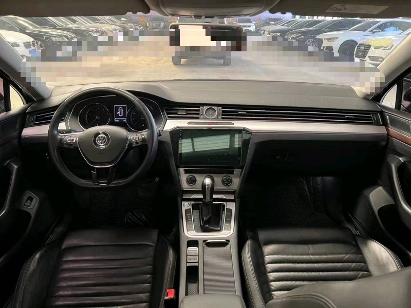 济宁18年大众迈腾4