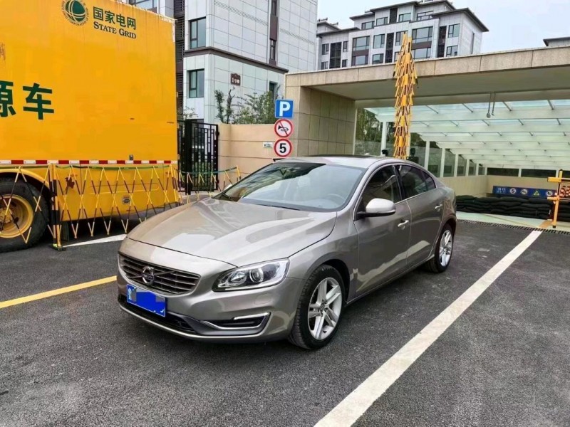 邯郸16年沃尔沃S60L3
