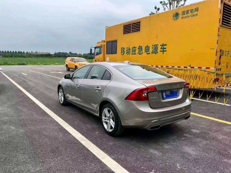 邯郸16年沃尔沃S60L7